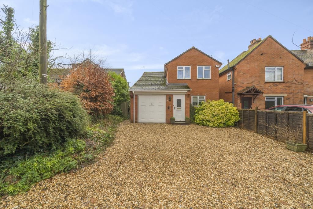 Property photo 1 of 11 External Front