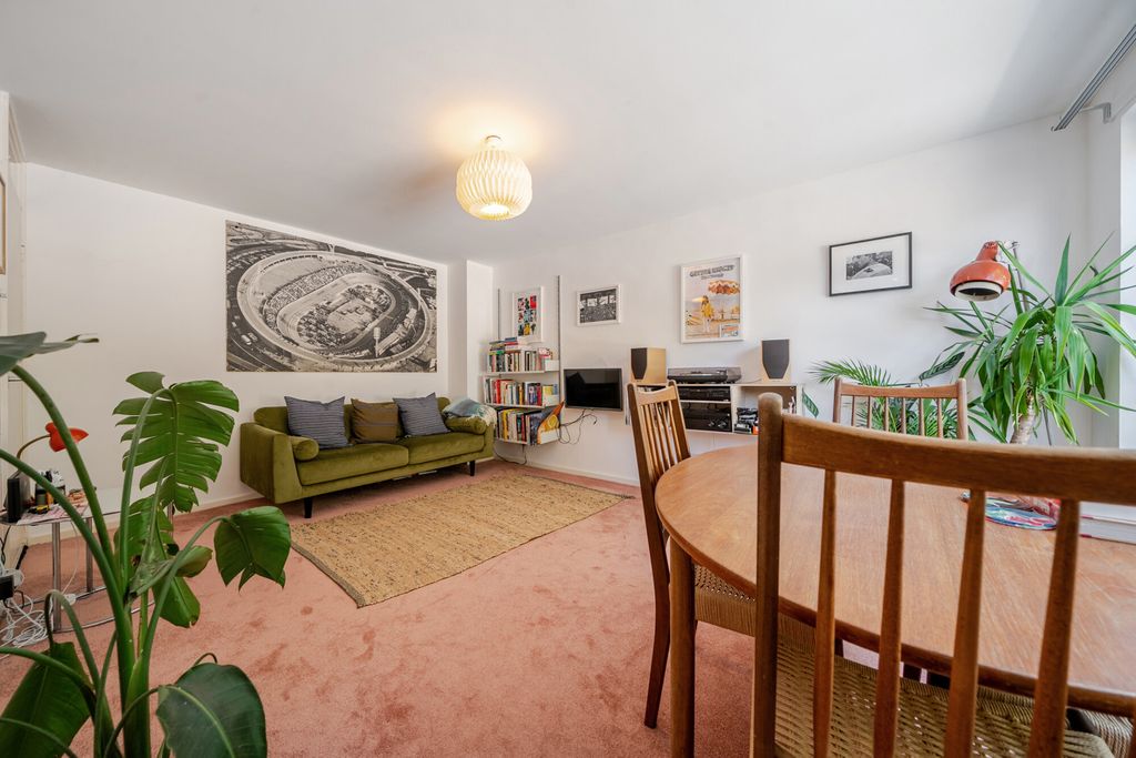 Property photo 2 of 16 1500885-9-6A74B1A...