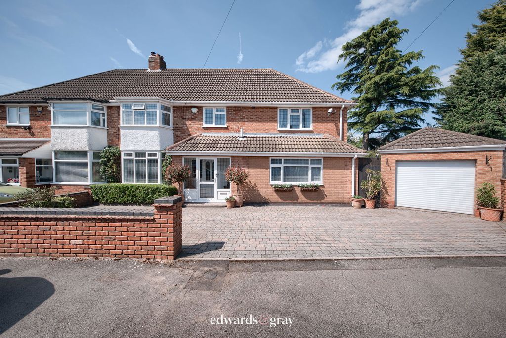 Property photo 1 of 25