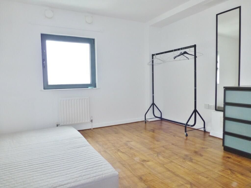 Property photo 3 of 4