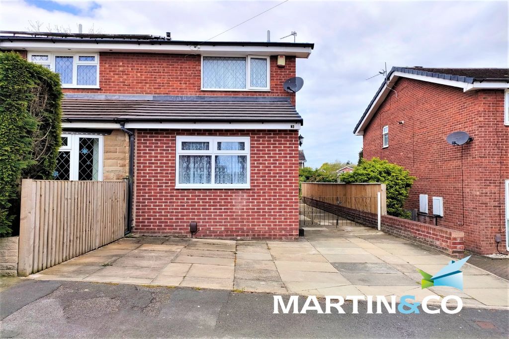 Property photo 1 of 12