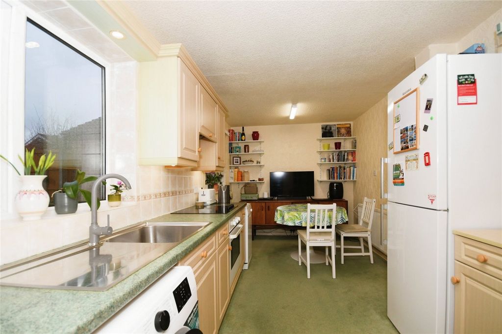 Property photo 3 of 17 Picture No. 15