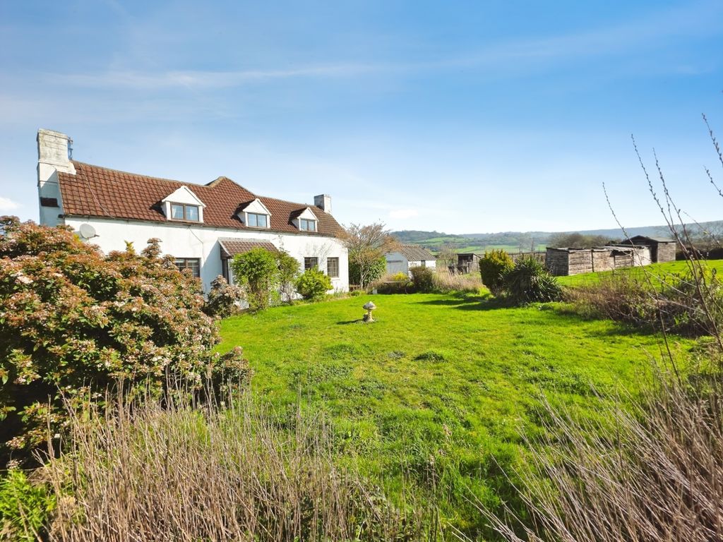 Property photo 2 of 16 Front