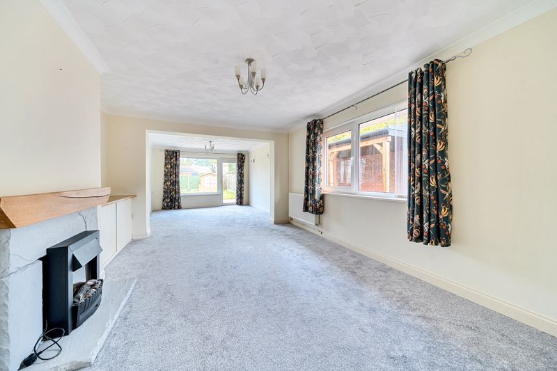 Property photo 3 of 22 Lounge/ Diner