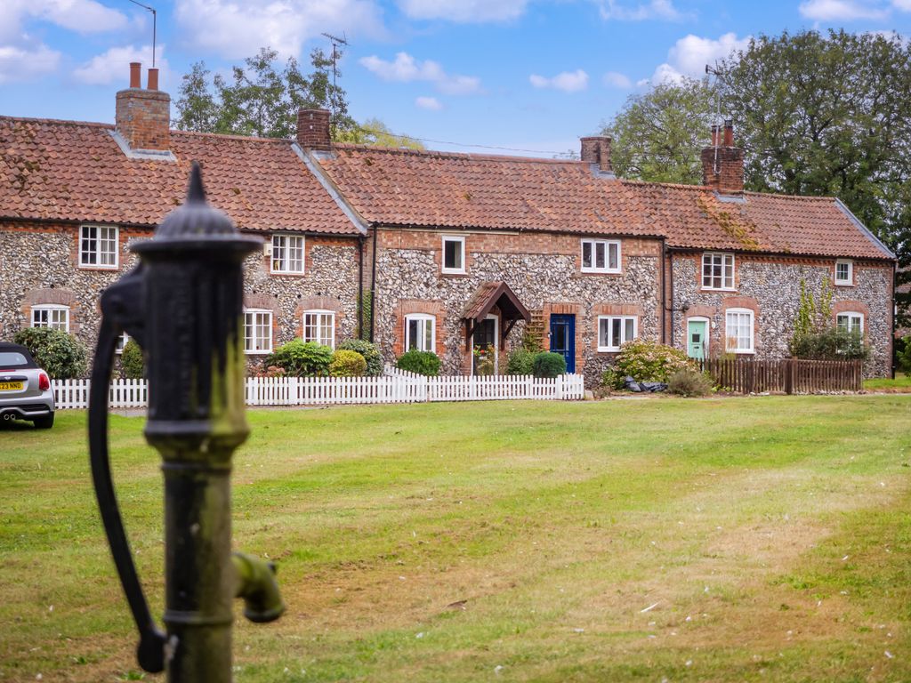 Property photo 1 of 18 4Rectoryrow-47