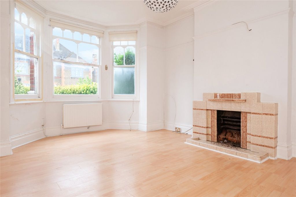 Property photo 2 of 20 Picture No. 05