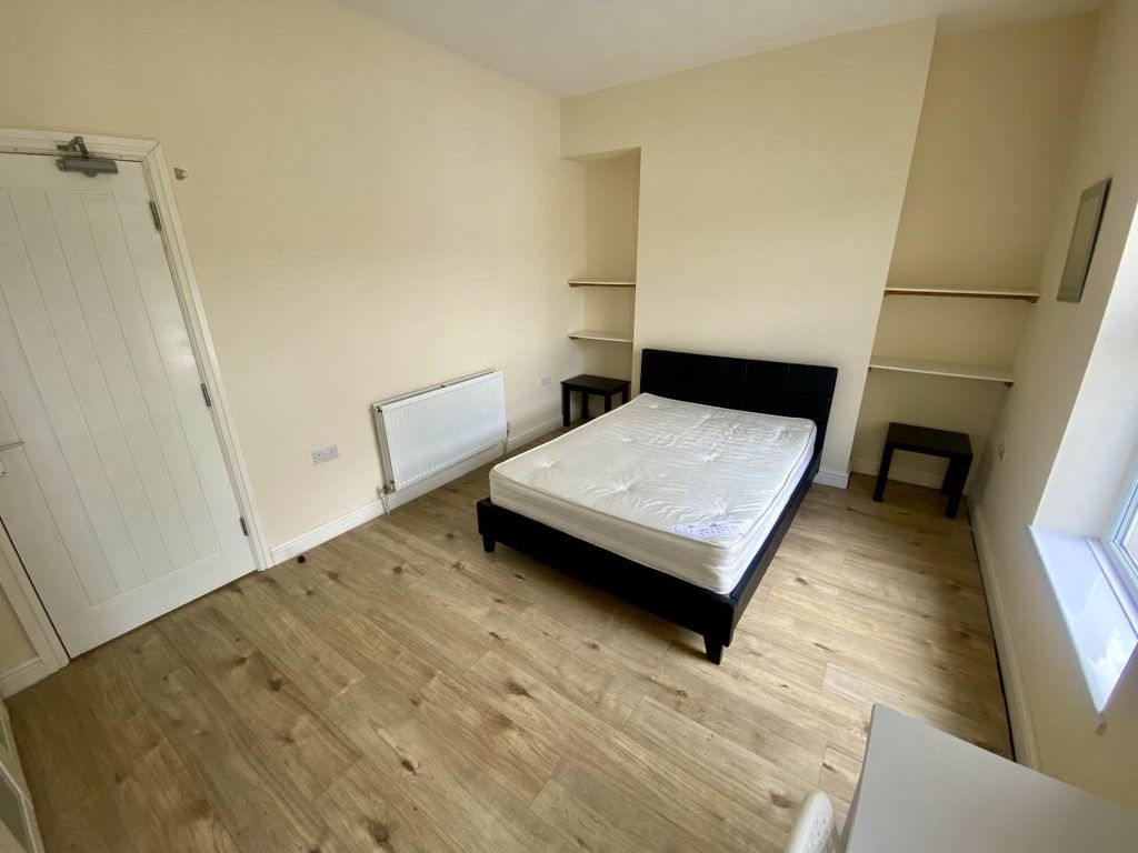 Property photo 3 of 16 Img_6137