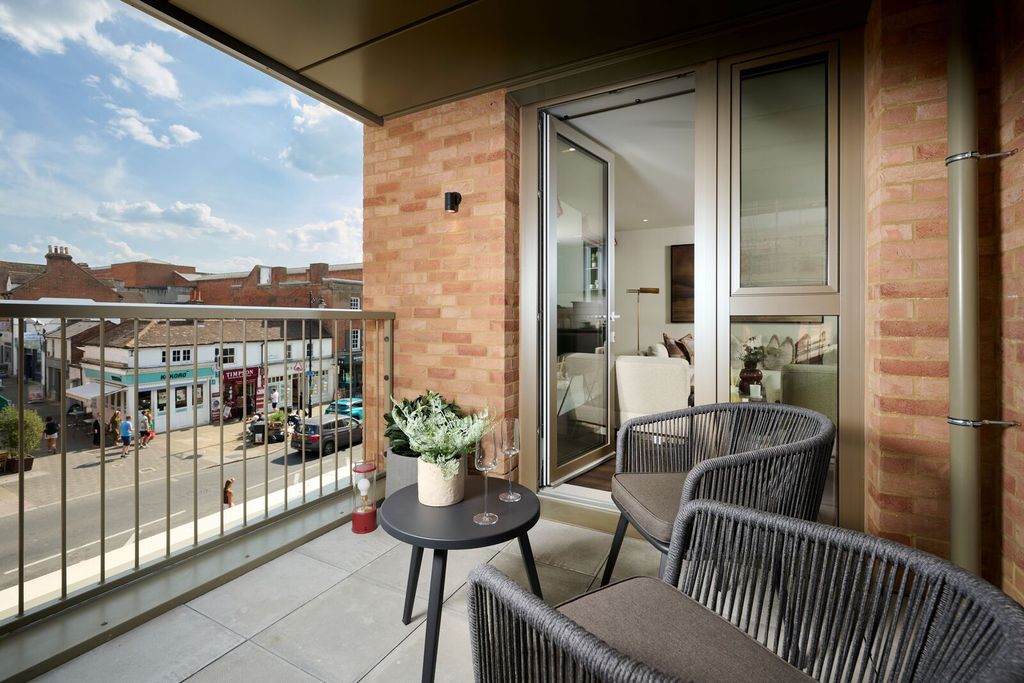 3 bed flat for saleArch & Bloom, Guildford GU1 photo 5