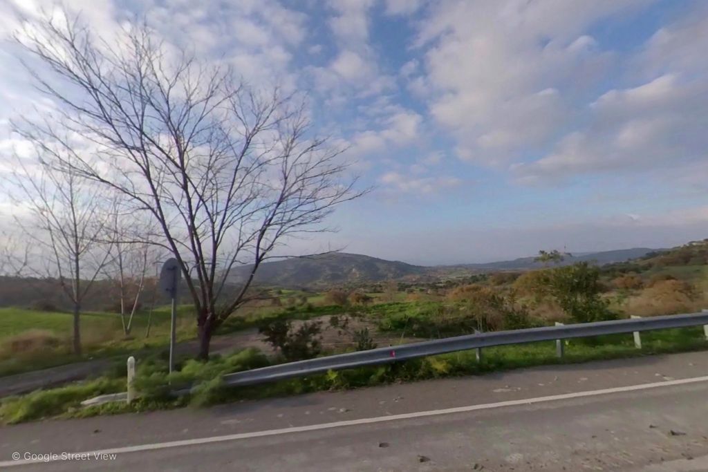 Property photo 3 of 4