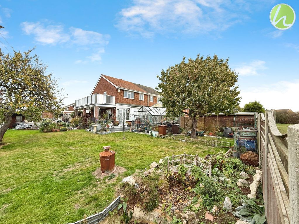 Property photo 2 of 21