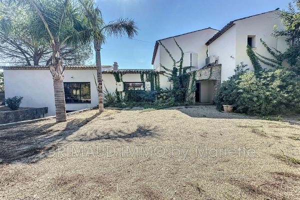 Property photo 3 of 7