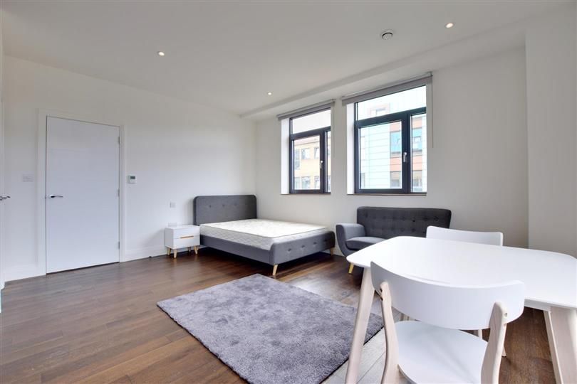 Property photo 2 of 10