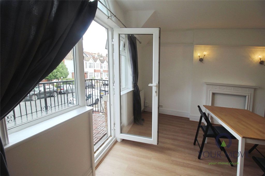 Property photo 3 of 11 Access To Balcony