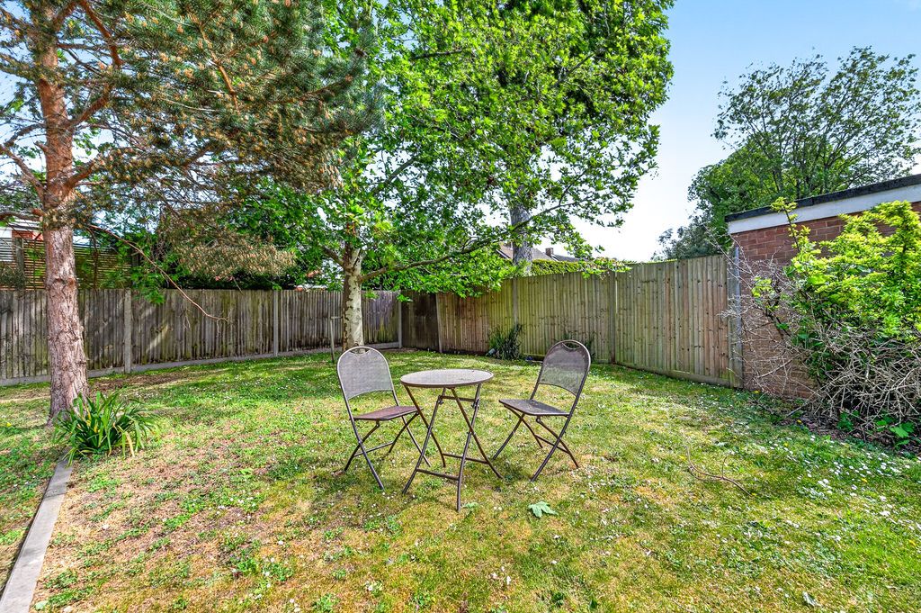 Property photo 2 of 15 Photo 9