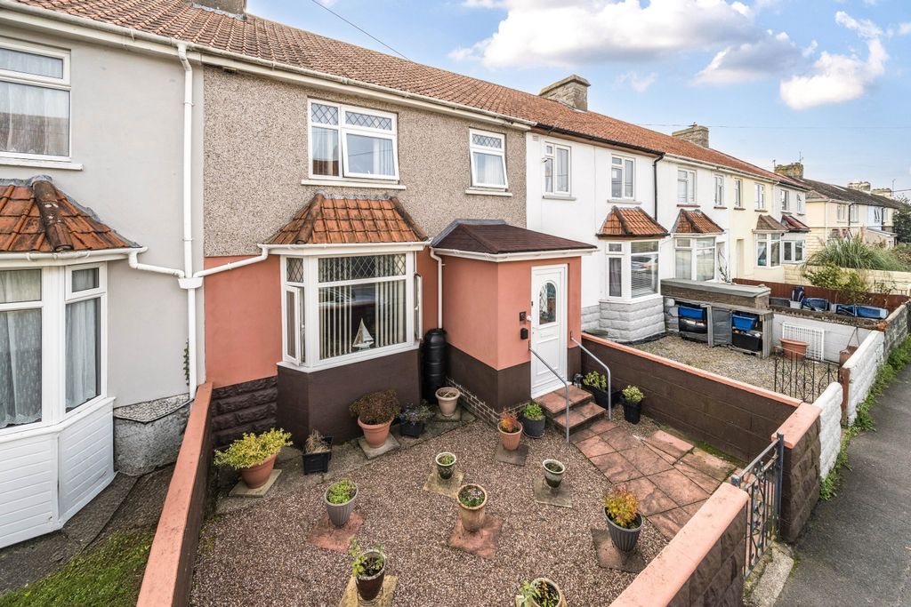 Property photo 1 of 18 1355635-1-68Dcfd37d7c11