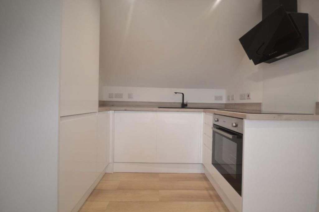 Property photo 3 of 5 Kitchen