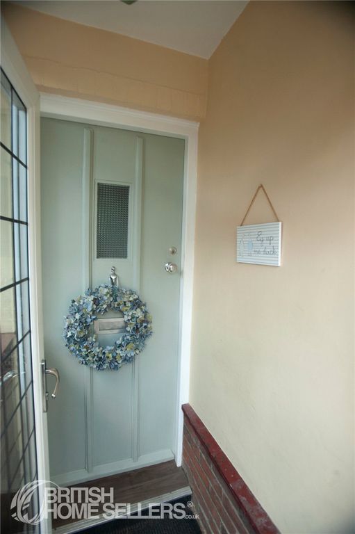 Property photo 3 of 33 Picture No. 96