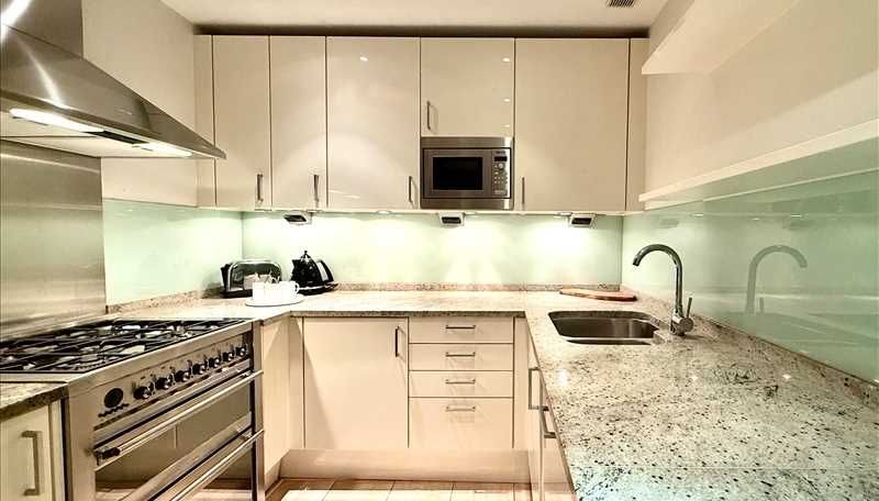 Property photo 2 of 8 Kitchen