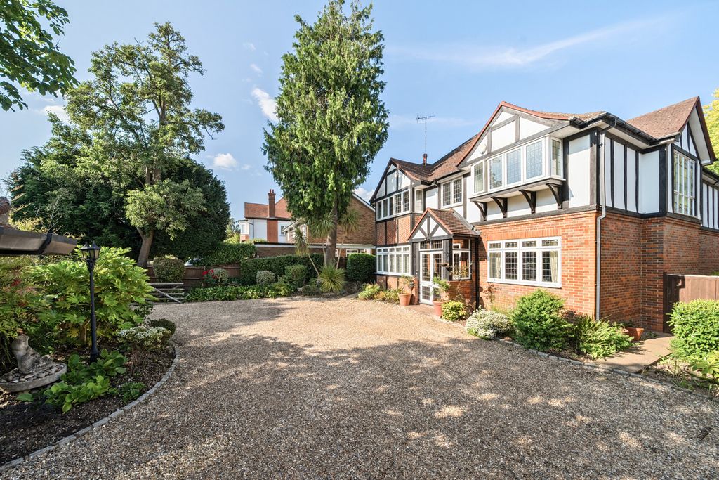 Property photo 1 of 24 1312086-1-6851Ae0...
