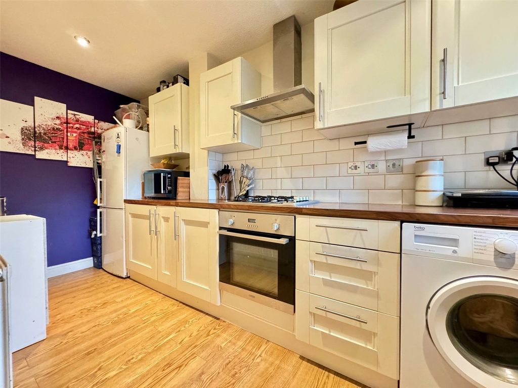 Property photo 3 of 10 Picture No. 03