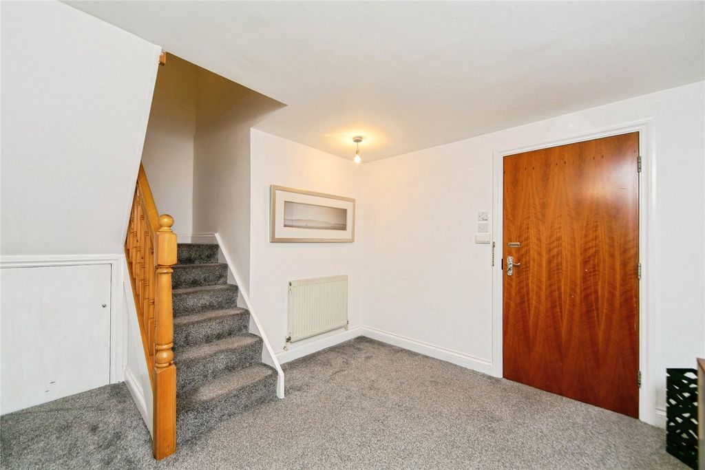 Property photo 3 of 16 Picture No. 25