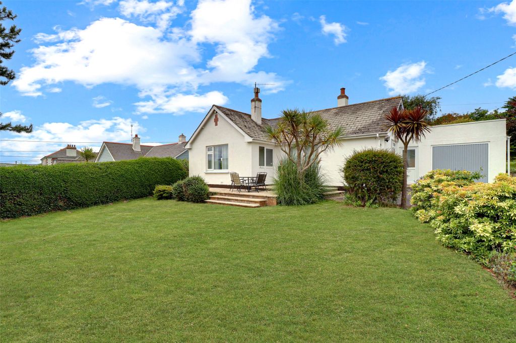 Property photo 1 of 17 Picture No. 11