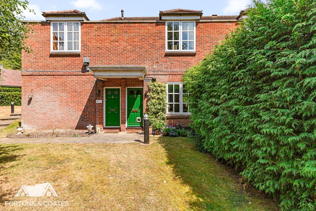 Property photo 1 of 21 Twyfordmews_22.Jpg