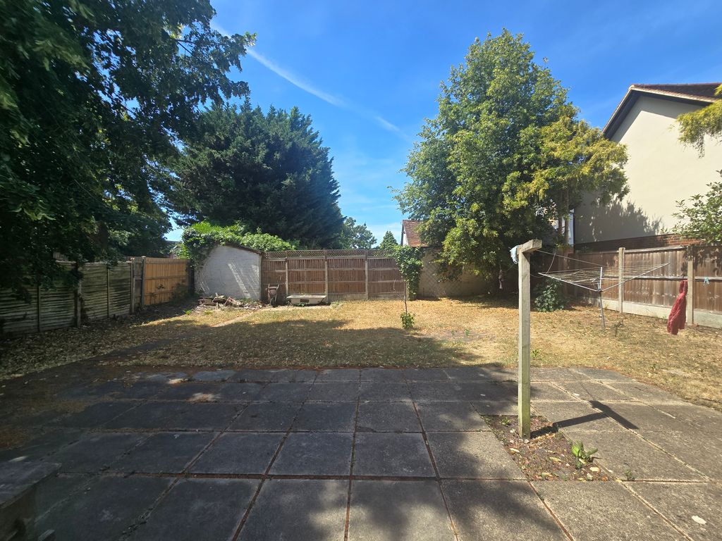 Property photo 1 of 4