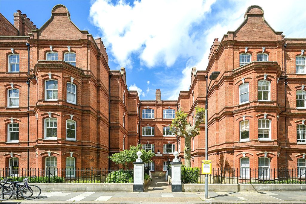 Property photo 1 of 10 Picture No. 06