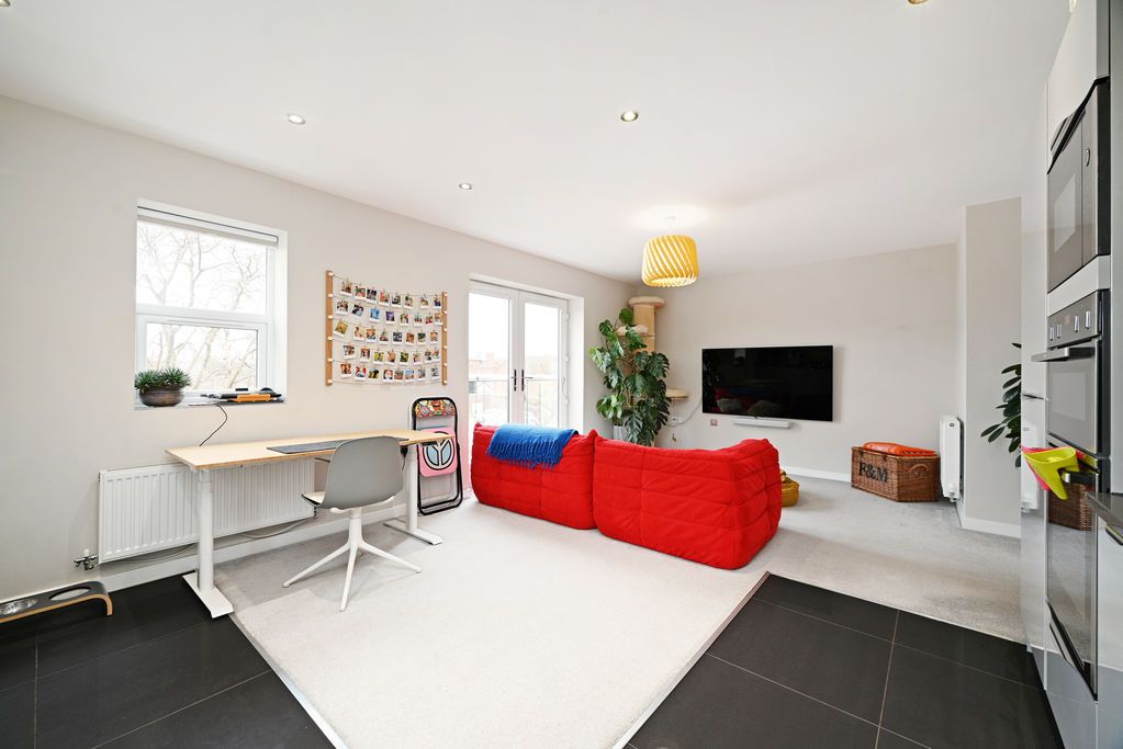 Additional image 12 of 2 bed flat for saleLime Tree House, Hunters Walk, Chesterfield S40