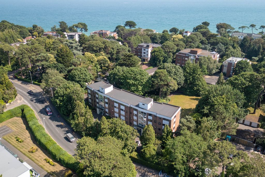 Property photo 1 of 12 Dji_0597