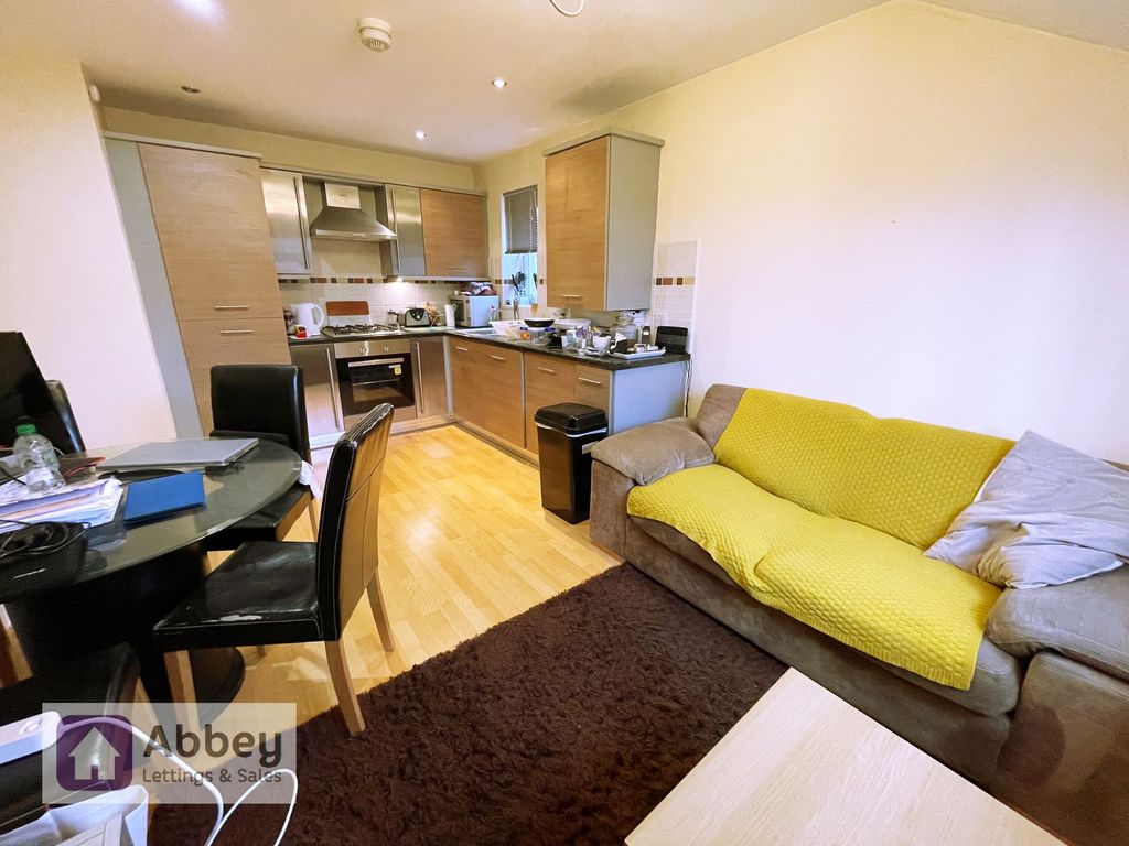 Property photo 3 of 10 Living Area