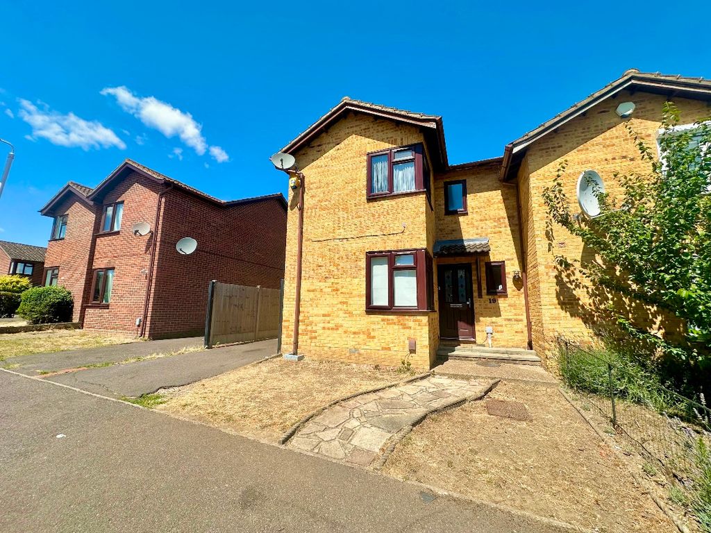 Property photo 1 of 15