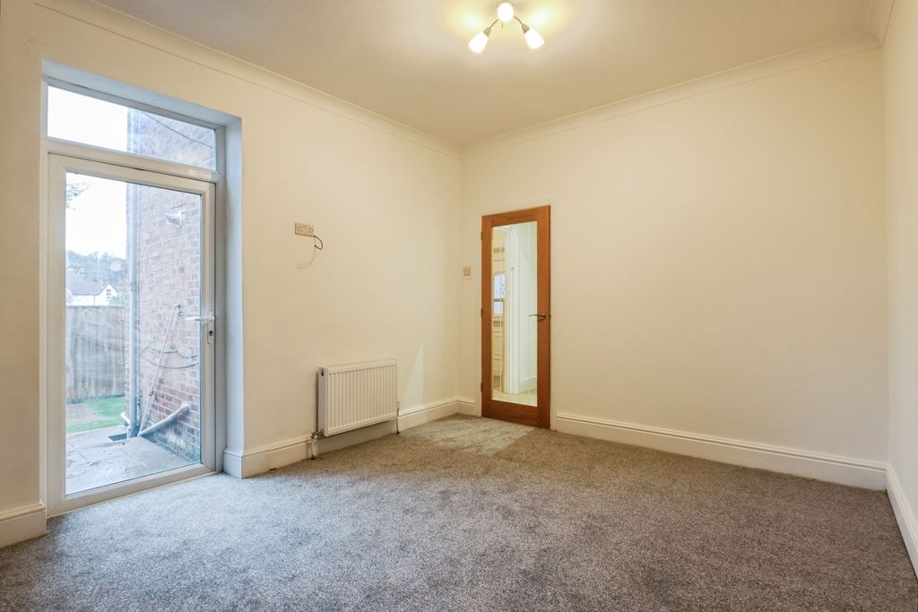 Property photo 2 of 8 Pbox-Img.Jpg