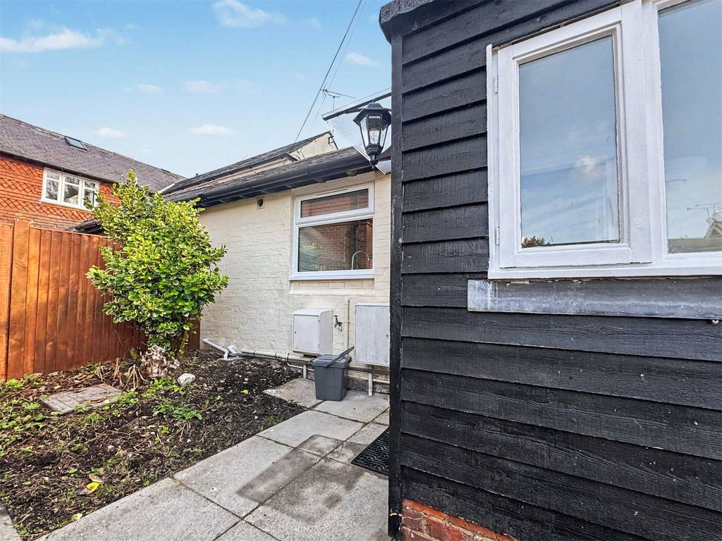 Property photo 2 of 10 Picture No. 08