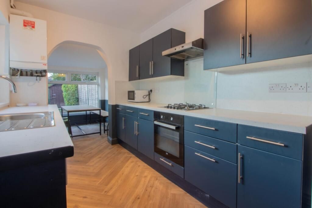 Property photo 2 of 8 A2c1415d2Acbc78c8d14085Ed743c073