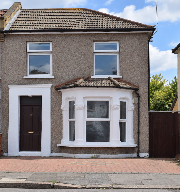 Property photo 1 of 11