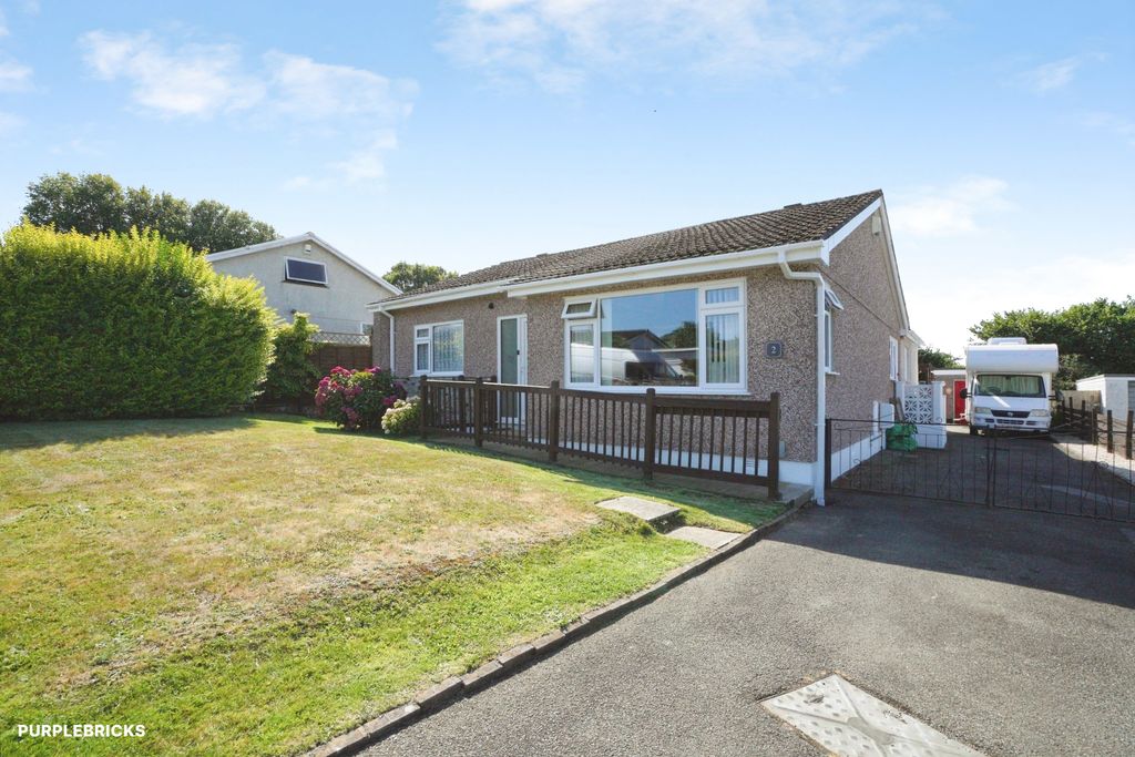 Property photo 2 of 36