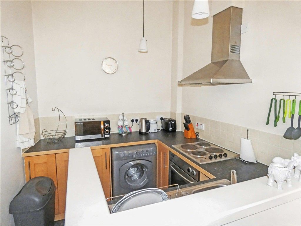 Property photo 3 of 5