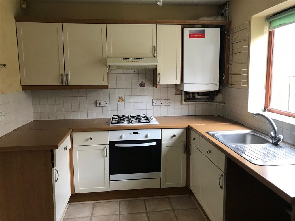 Property photo 3 of 13 Kitchen.Jpg