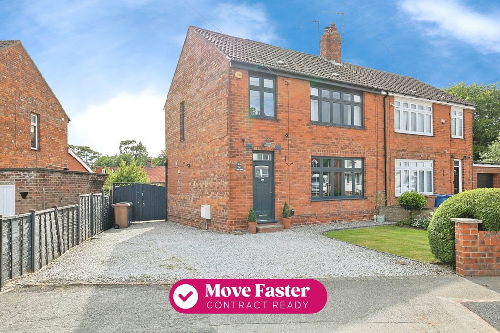 Property photo 1 of 22 4412701