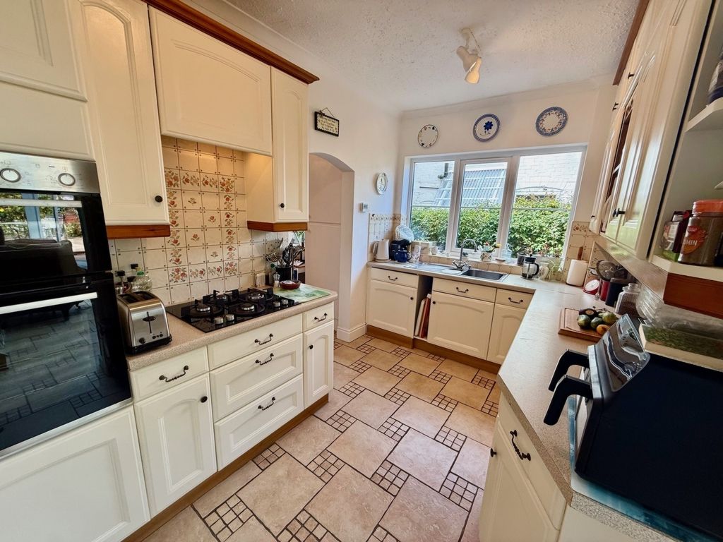 Property photo 3 of 26 Photo 8