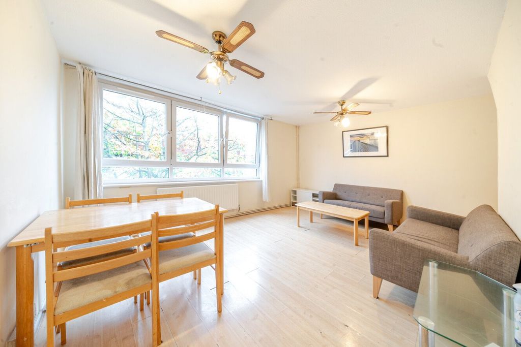 Property photo 1 of 11 Picture No. 08