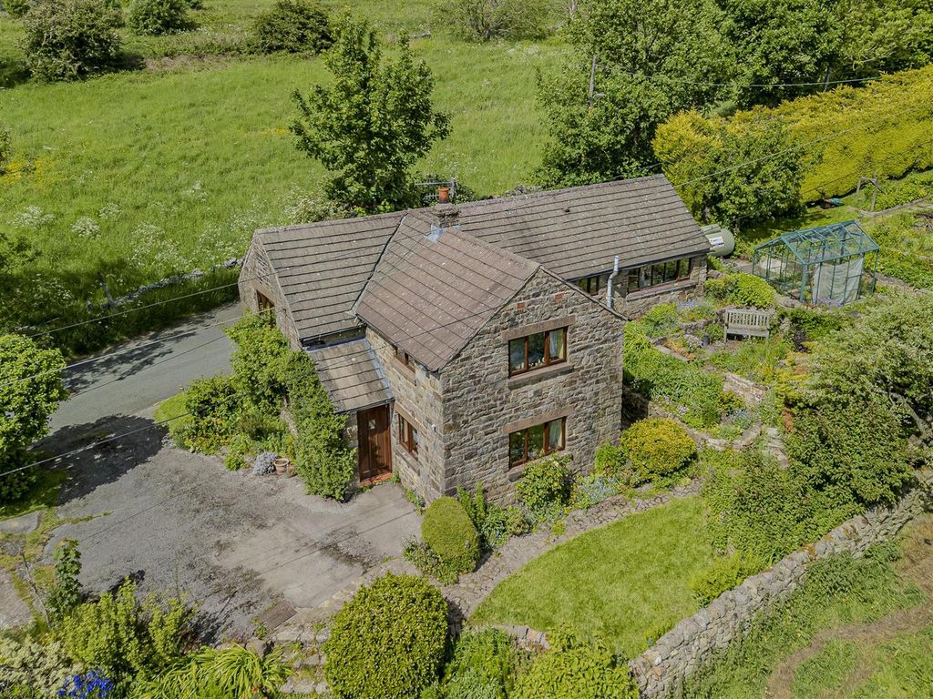 Property photo 1 of 46 Bromley Cottage