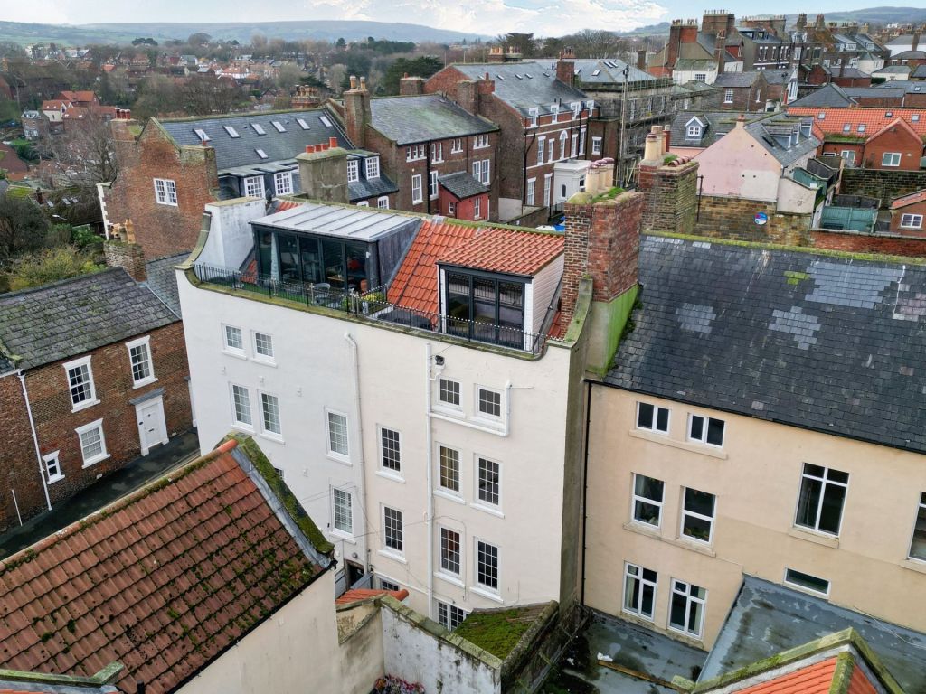 Property photo 1 of 25