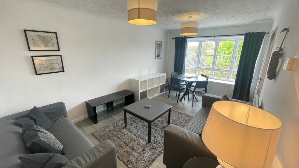 Property photo 2 of 12