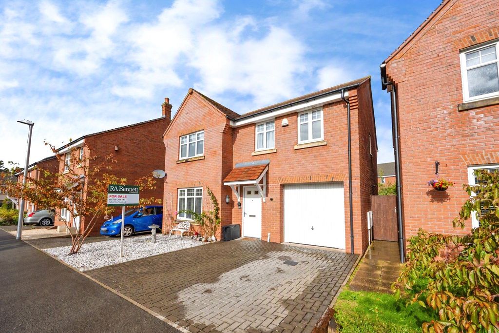 Property photo 1 of 16 Picture No. 19