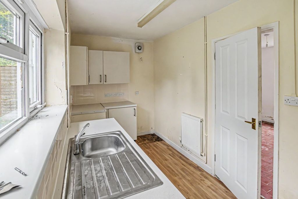 Property photo 3 of 10 Image 3