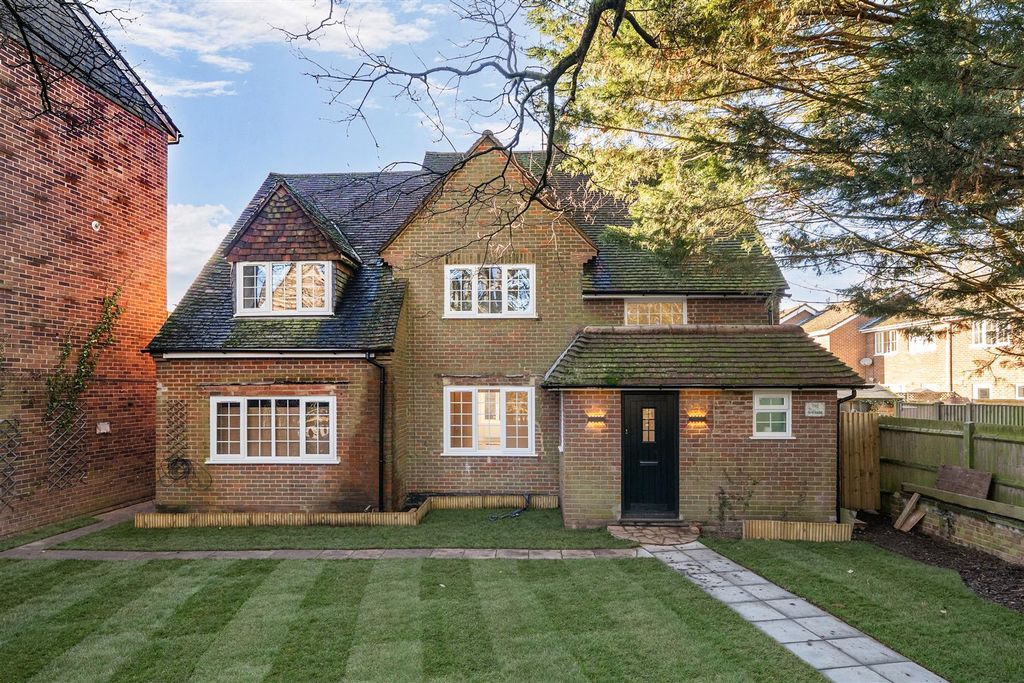 Property photo 1 of 12 Tc - Front 1.Jpg