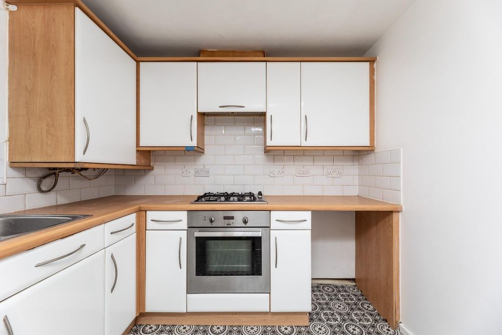 Property photo 3 of 15 5C5A6403.Jpg